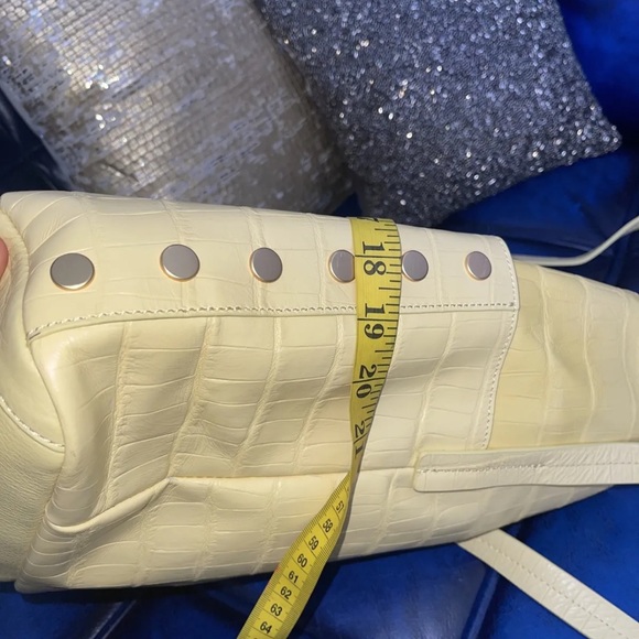 Hammitt Addie Large Zippered Leather Tote Sunstruck Yellow Crocco - Picture 6 of 10